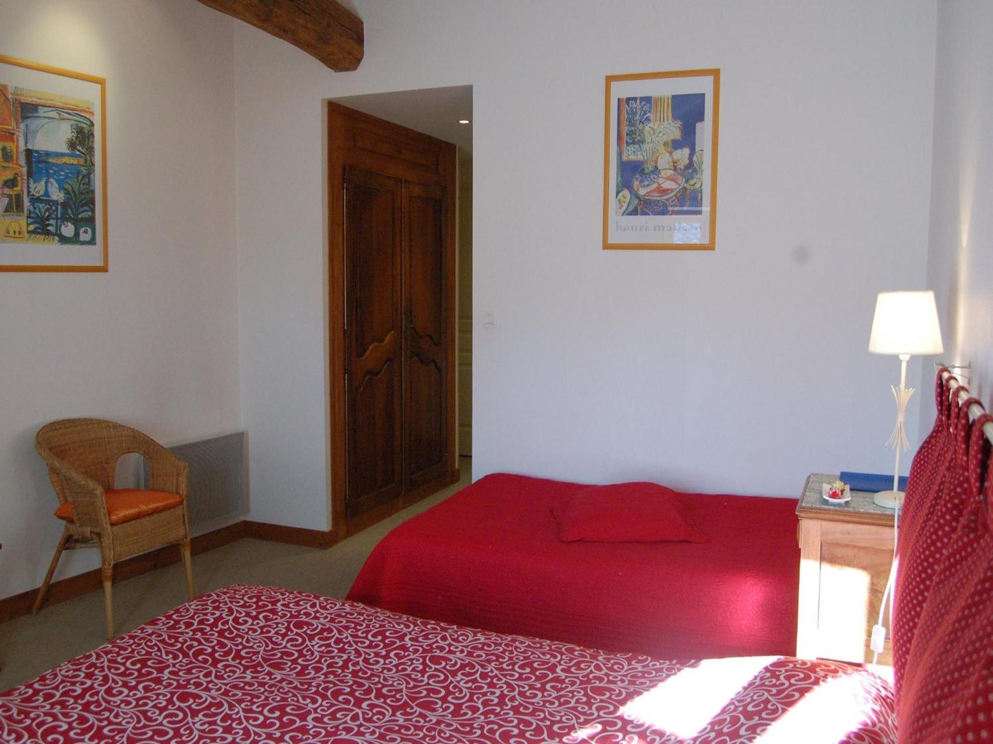 Hotel Du Donjon Aulnay  Δωμάτιο φωτογραφία