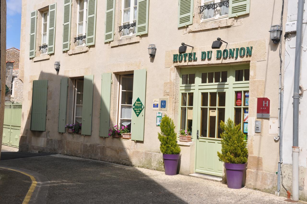 Hotel Du Donjon Aulnay  Εξωτερικό φωτογραφία