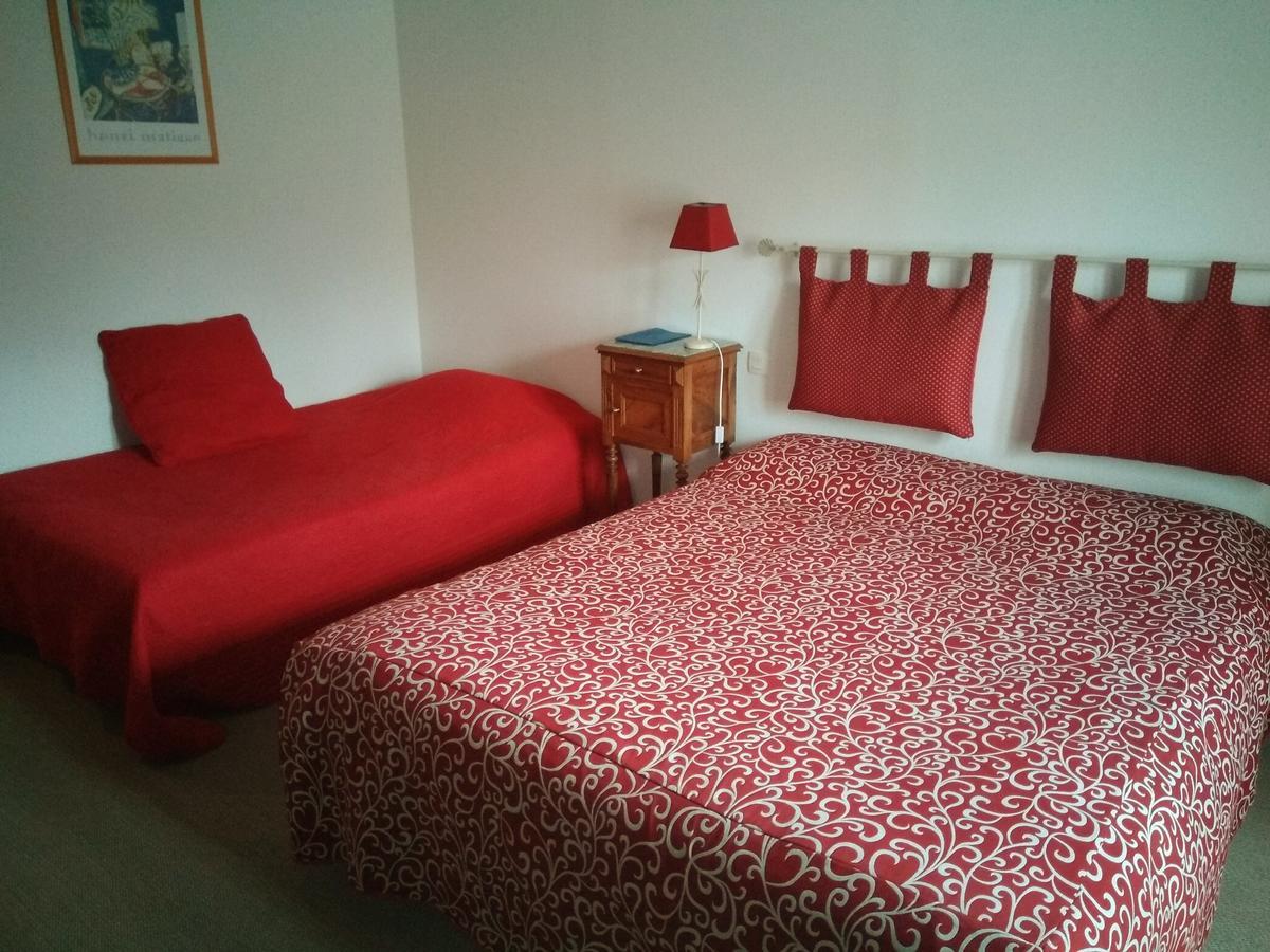 Hotel Du Donjon Aulnay  Εξωτερικό φωτογραφία