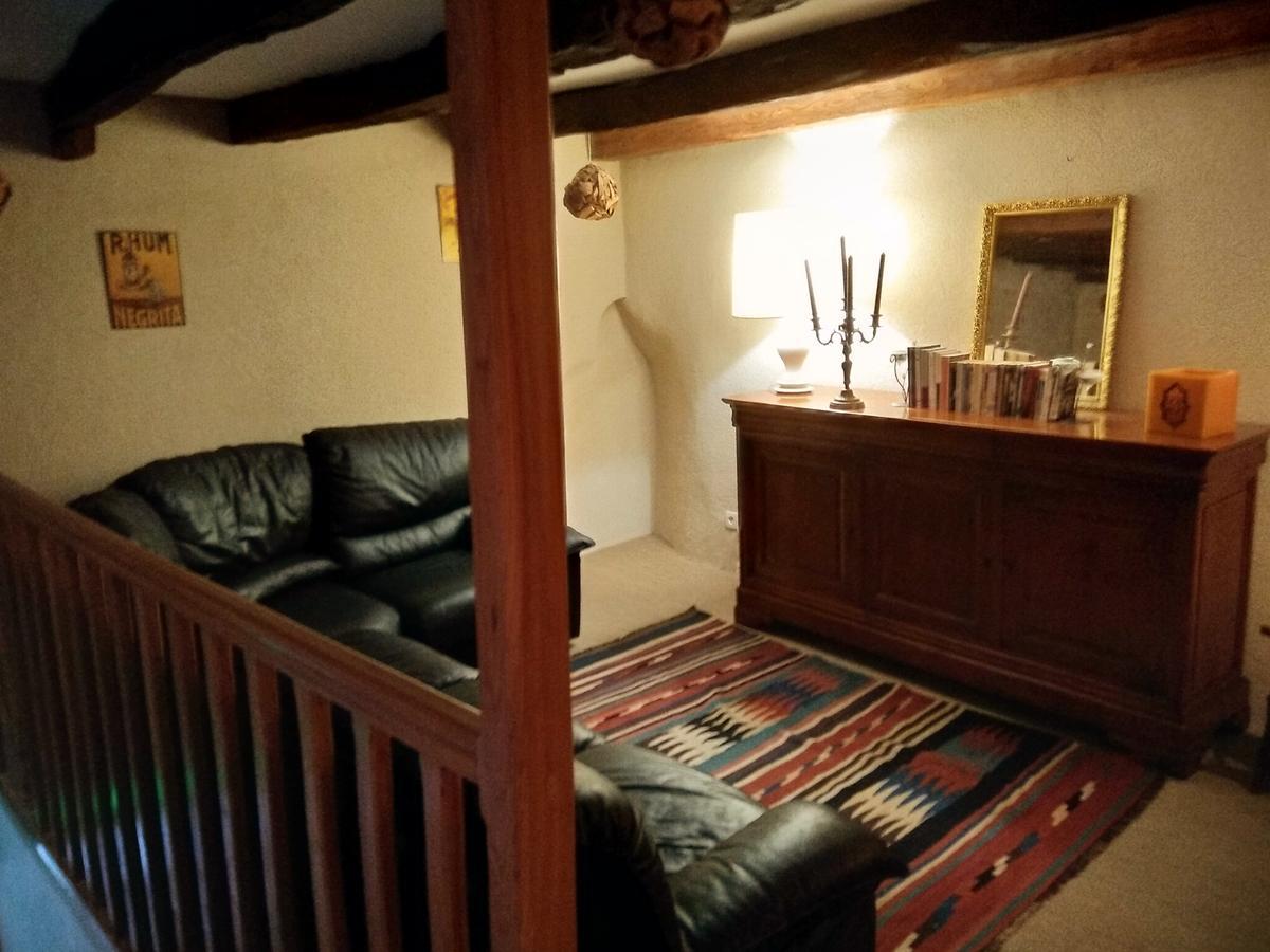 Hotel Du Donjon Aulnay  Εξωτερικό φωτογραφία